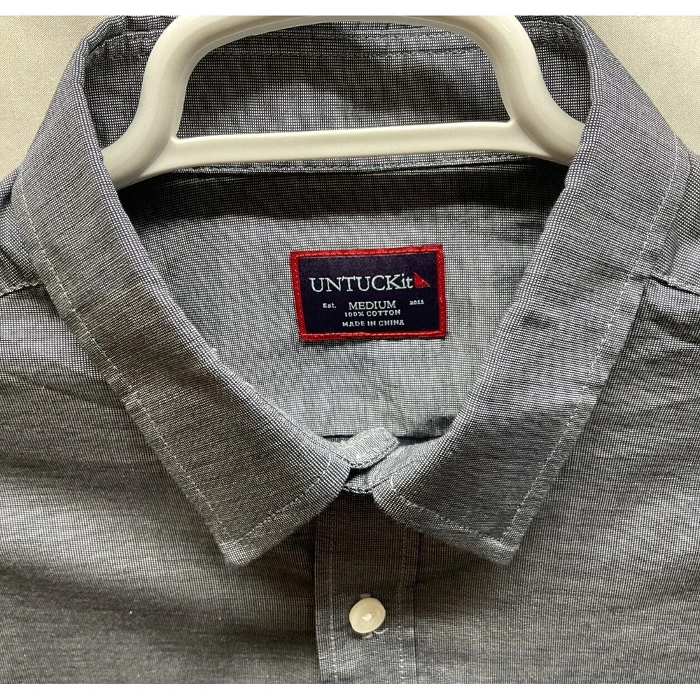 Men's UNTUCKit Long Sleeve Button Front Cotton Dress Shirt Denim‎ Blue - Medium